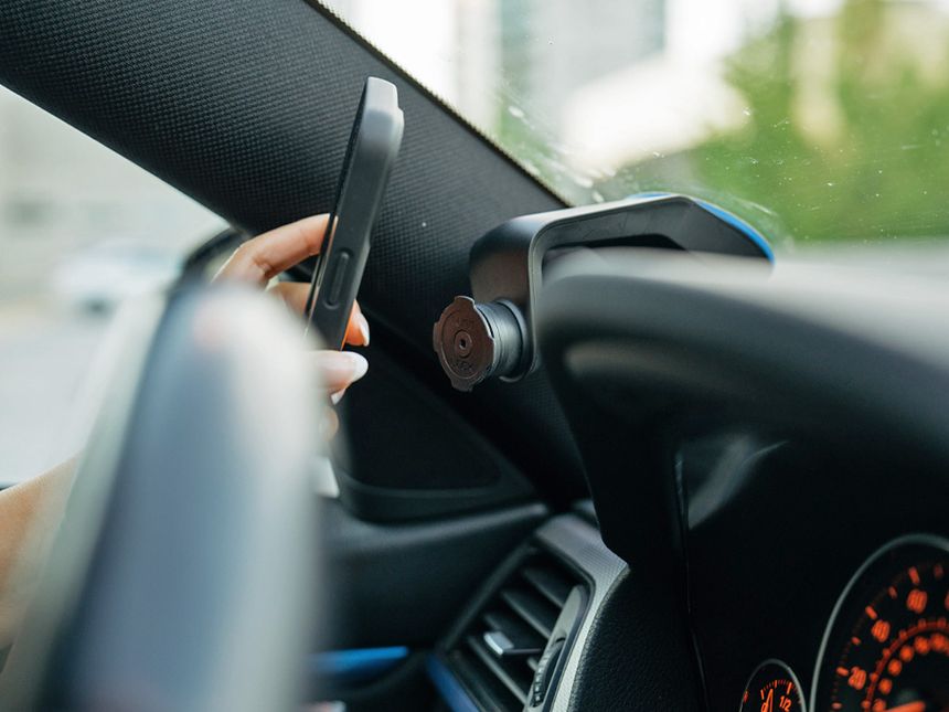 Quad lock online car mount