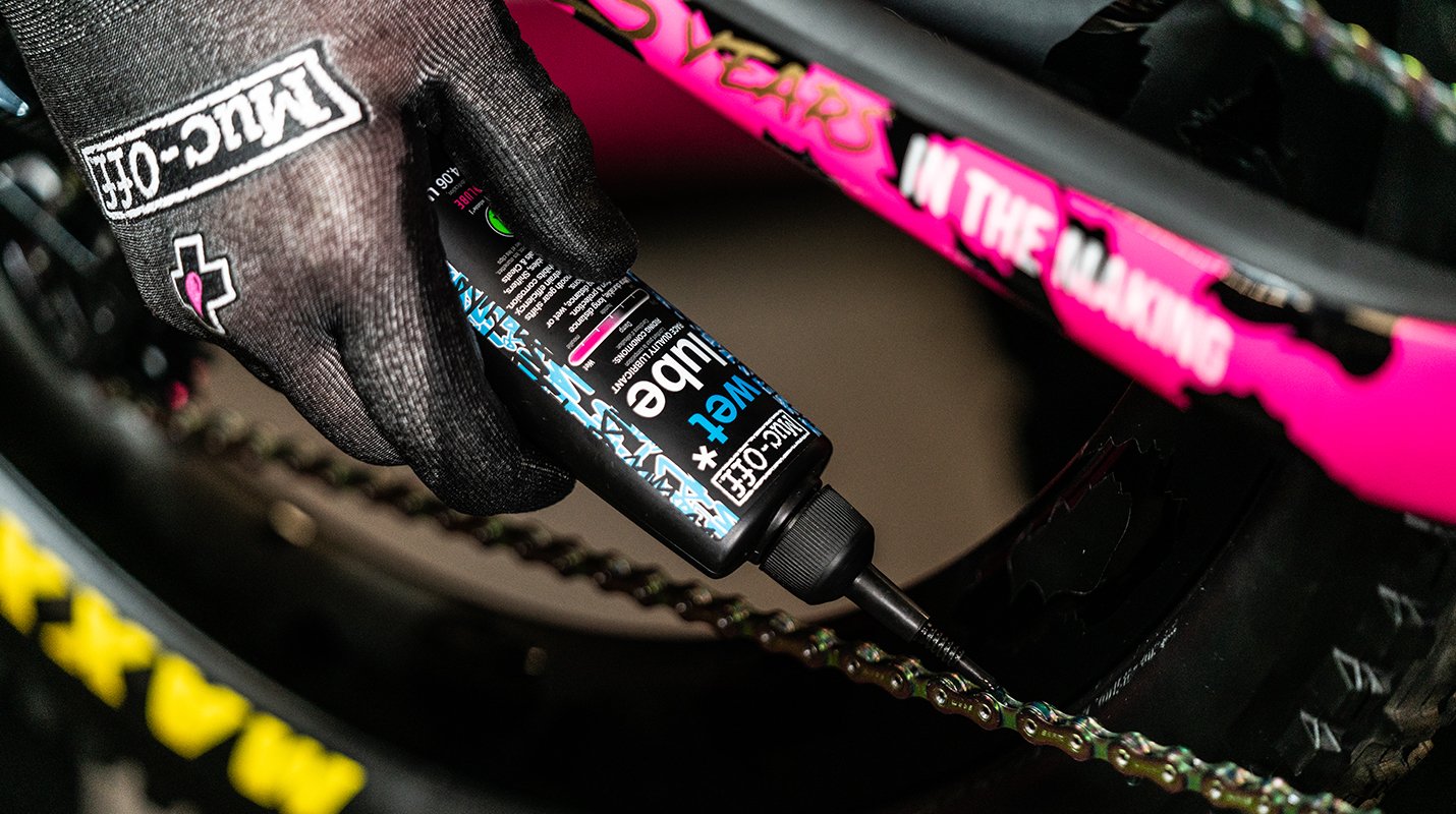 Muc-Off Bicycle Wet Weather Lube (SAVE 10% NOW! ENTER CODE MUCOFF10 AT CHECK OUT)