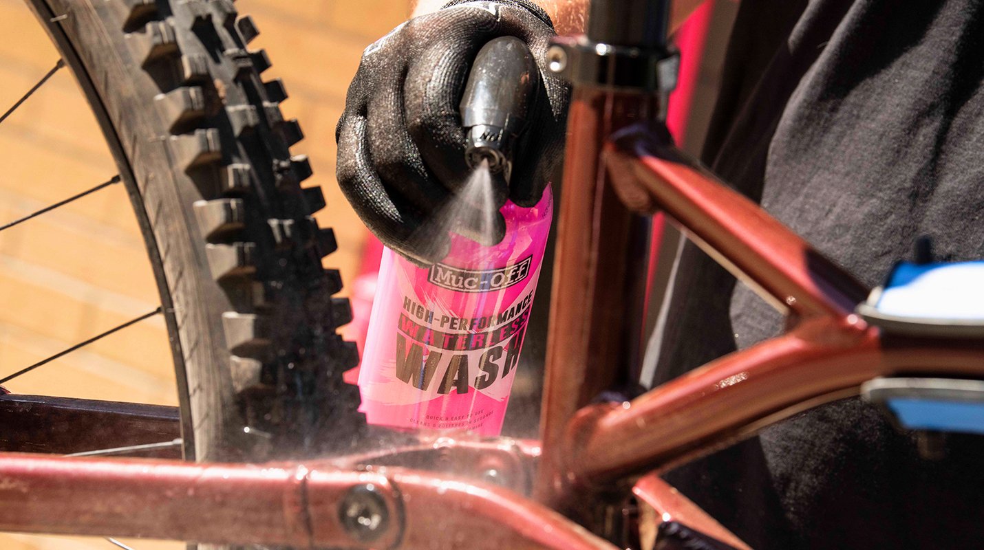 Muc-Off High Performance Waterless Wash 750ML (SAVE 10% NOW! ENTER CODE MUCOFF10 AT CHECK OUT)