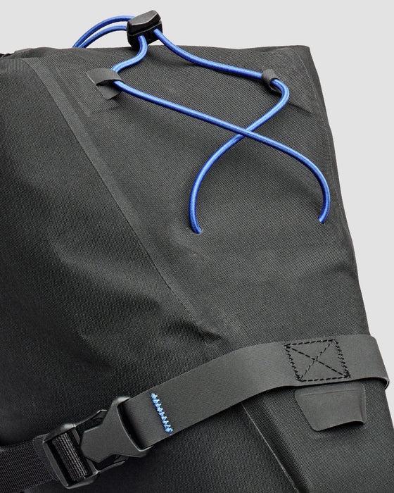 MAAP APIDURA SADDLE PACK